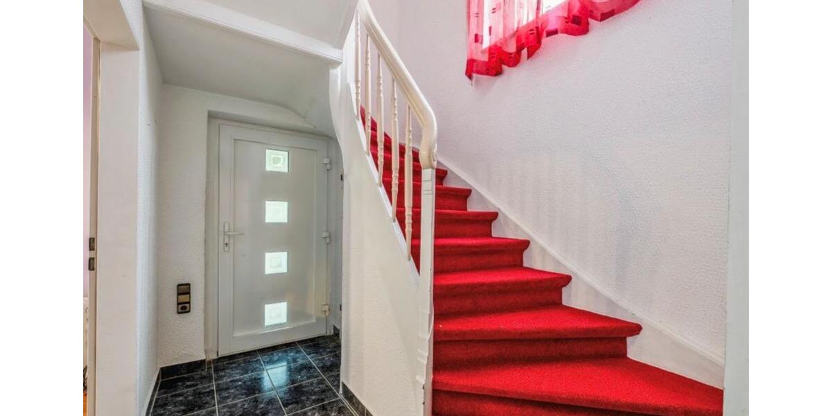 Reihenhaus Aachen Aachen-Mitte - 6 Zimmer, 160 m&sup2;, 435.000&euro; | Angebot:25413940