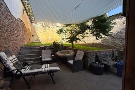 Eigentumswohnung mit „Haus-im-Haus“-Charakter 4 zimmer