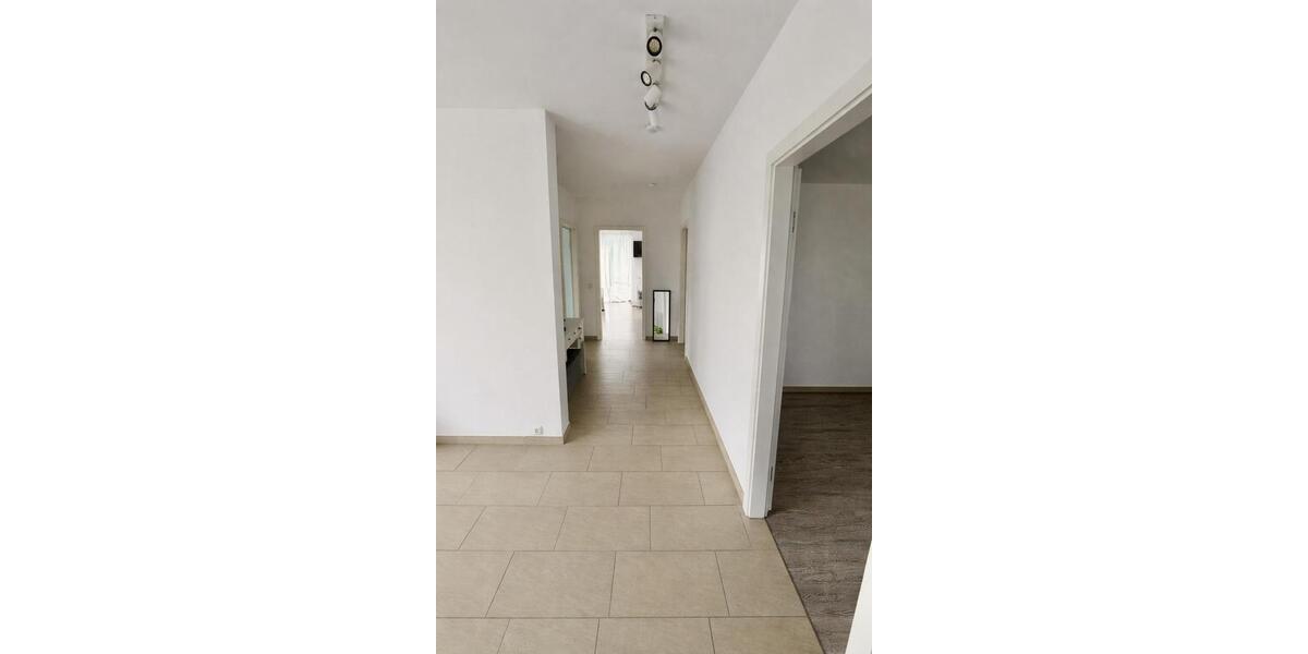 Doppelhaushälfte Würselen - 6 Zimmer, 237 m&sup2;, 2.280&euro; | Angebot:26107910