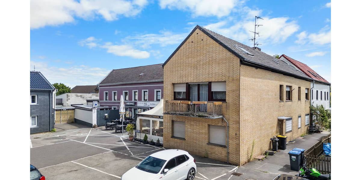 Herzogenrath - Zweifamilienhaus vielseitig nutzbar 6 zimmer
