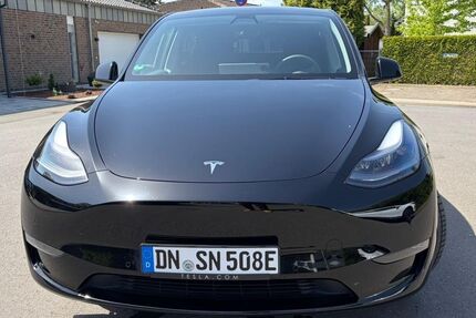 Tesla Model Y 30.116 km 36.500 &euro; Düren 52351