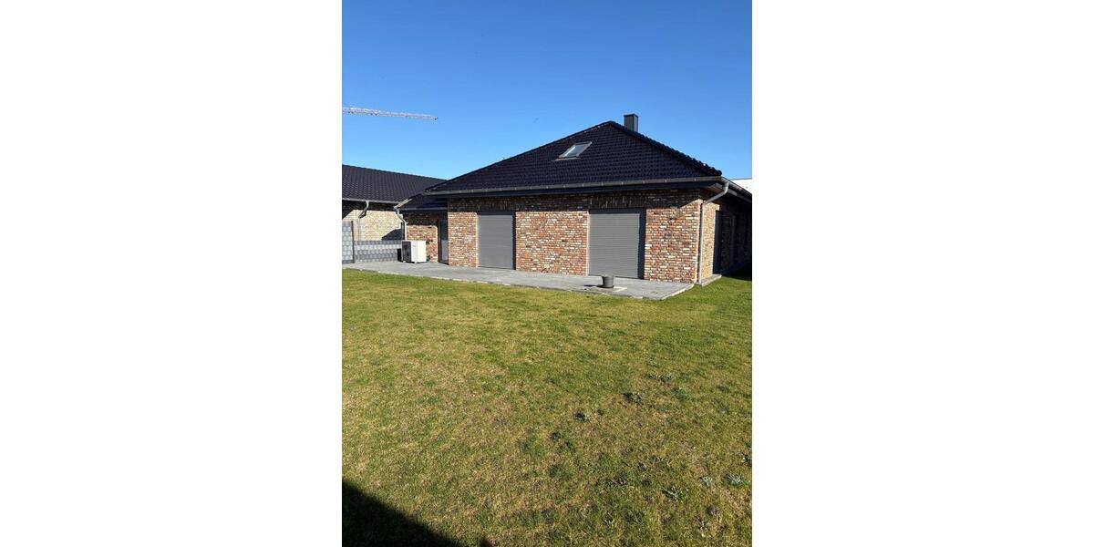 Bungalow Gangelt - 5 Zimmer, 200 m&sup2;, 1.999&euro; | Angebot:25647279