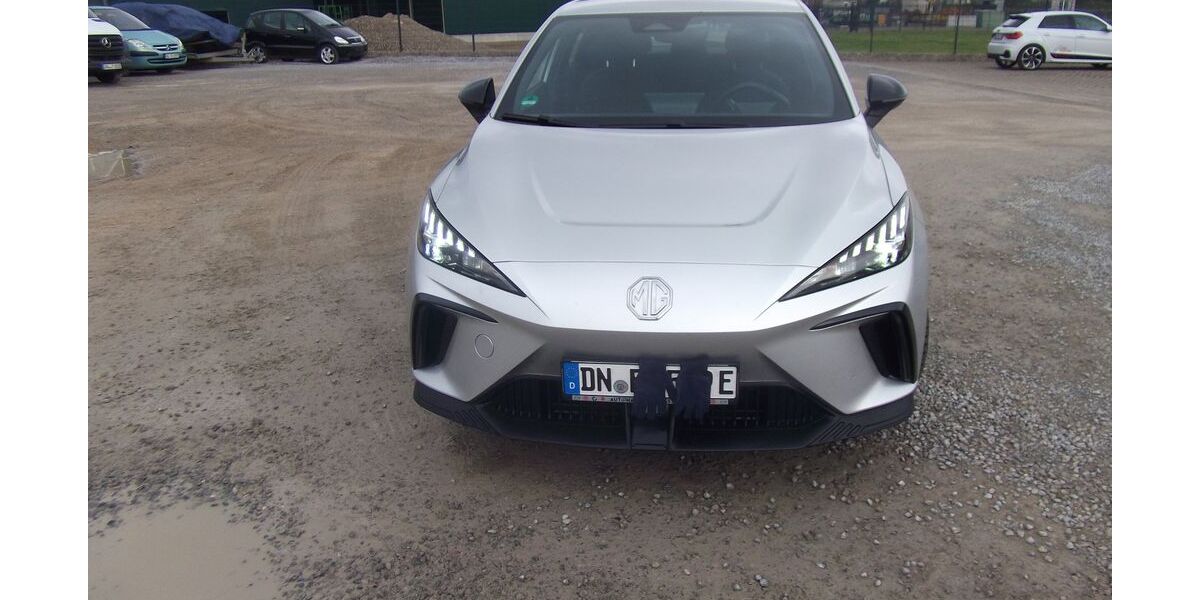 MG 4 43.000 km 15.990 &euro; Linnich 52441