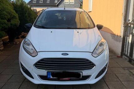 Ford Fiesta 148.000 km 2.850 &euro; Jülich 52428