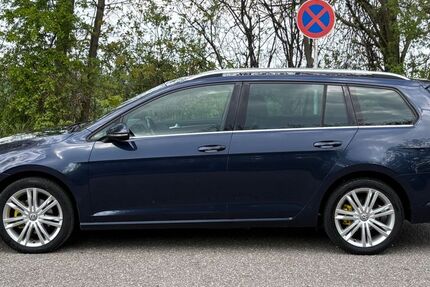 VW Golf 233.000 km 7.200 &euro; Düren 52351