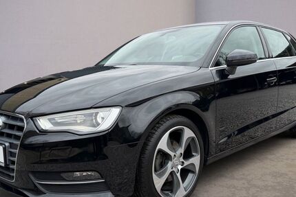 Audi A3 93.000 km 13.990 &euro; Linnich 52441