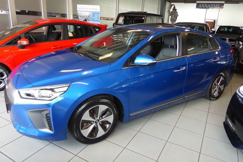 IONIQ