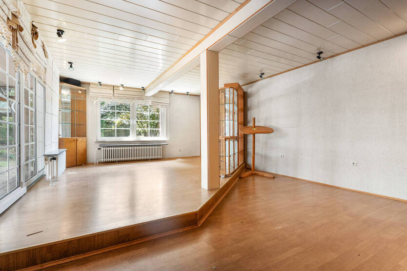 Herzogenrath - Sanierungsjuwel: Vom Zweifamilien- zum Vierfamilienhaus! 12 zimmer