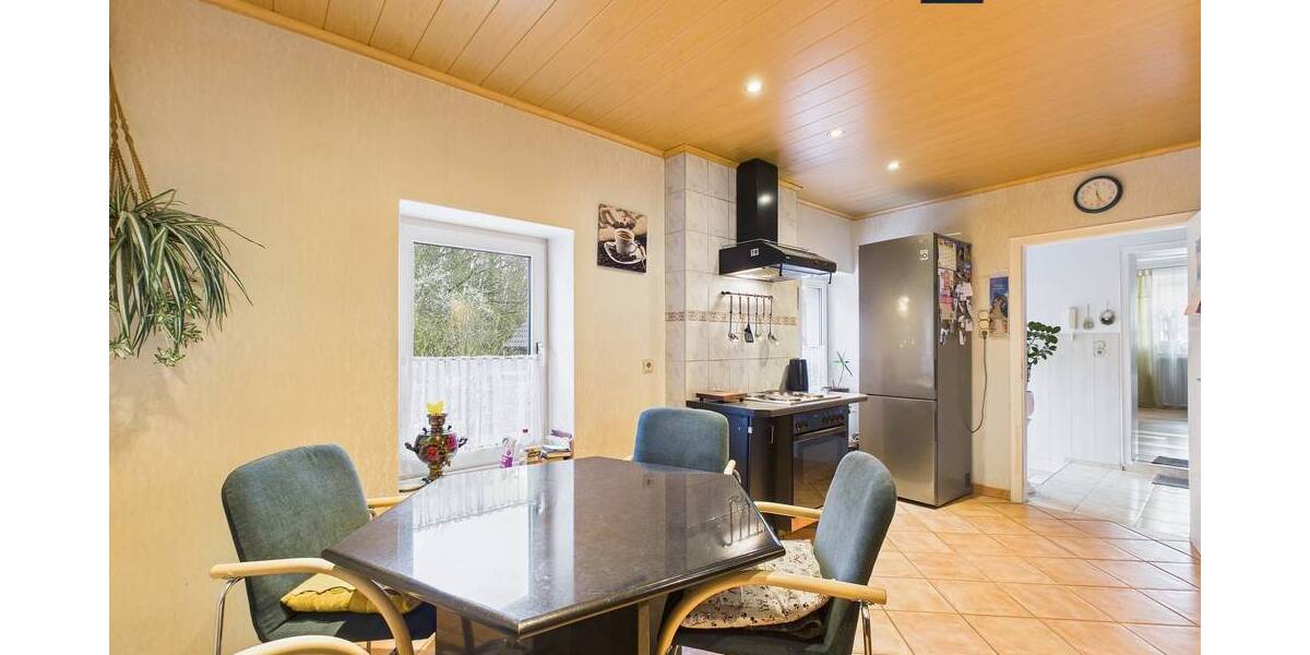 Mehrfamilienhaus, Wohnhaus Herzogenrath - 6 Zimmer, 219 m&sup2;, 299.000&euro; | Angebot:26217861