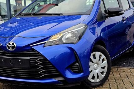 Toyota Yaris 71.913 km 10.790 € Düren 52351