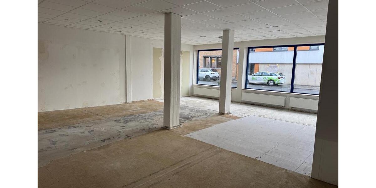 Gewerbeobjekt Düren Rölsdorf - 2.500&euro; | Angebot:26254748