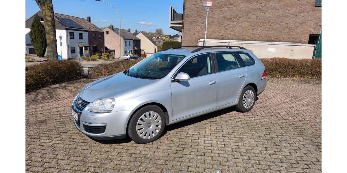 VW Golf 116.000 km 7.000 &euro; Würselen 52146