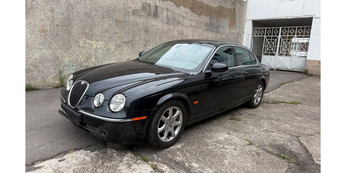 Jaguar S-Type 150.000 km 2.290 &euro; Aachen 52068