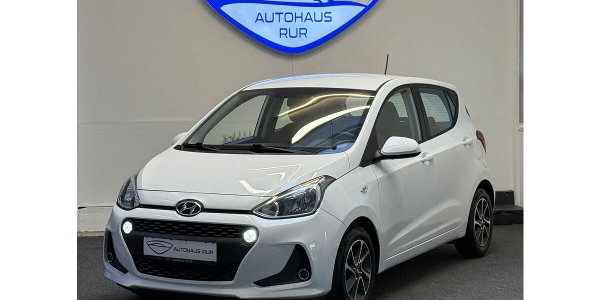 Hyundai i10 14.400 km 10.690 &euro; Düren 52353