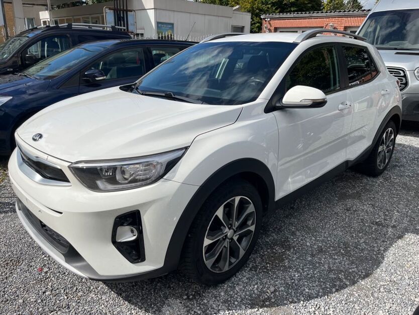 Kia Stonic 182.000 km 7.950 € Aachen 52080