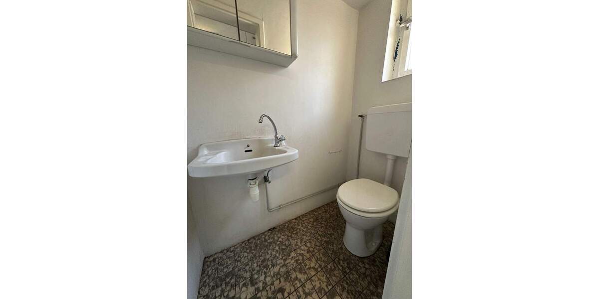 Gewerbeobjekt Düren - 2 Zimmer, 650&euro; | Angebot:25473857