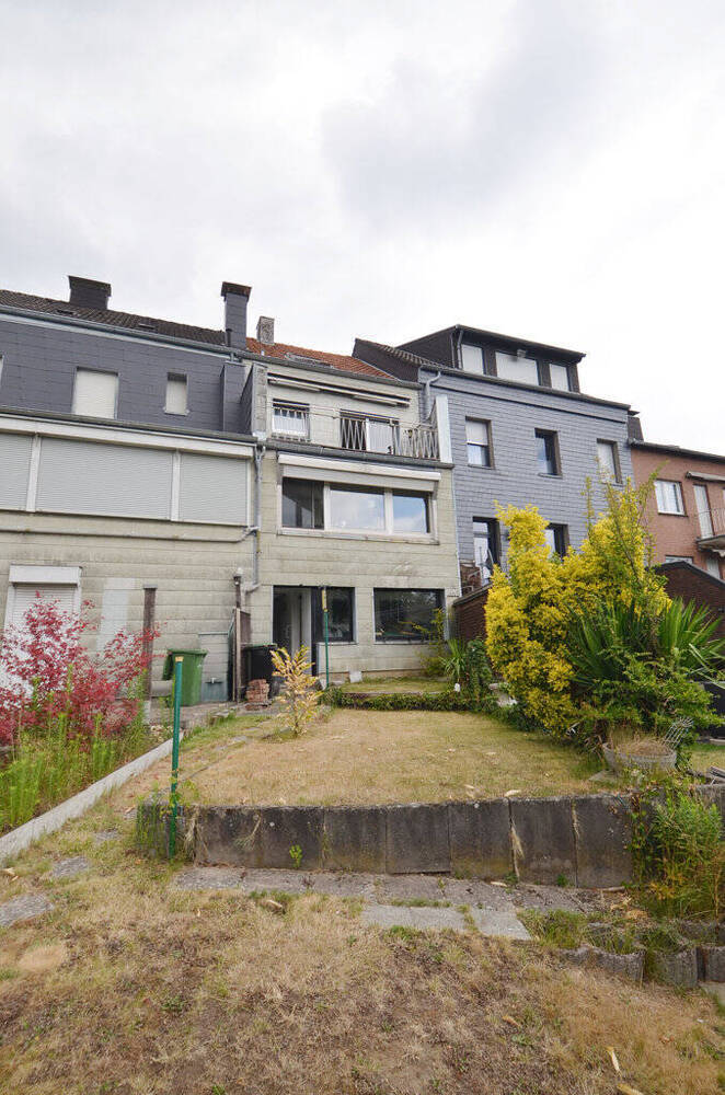 Bezugsfreies Einfamilienhaus Nähe Stadtzentrum