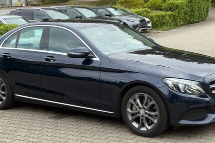 Mercedes-Benz C 250 154.917 km 16.990 € Alsdorf 52477