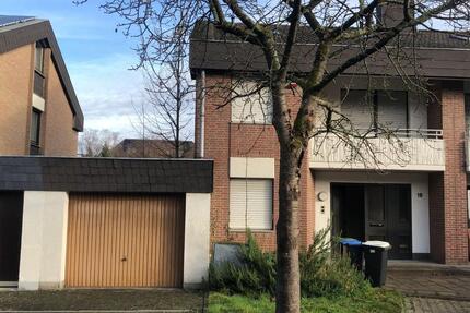 Haus Aachen Aachen-Mitte - 5 Zimmer, 169 m&sup2;, 2.000&euro; | Angebot:24682623