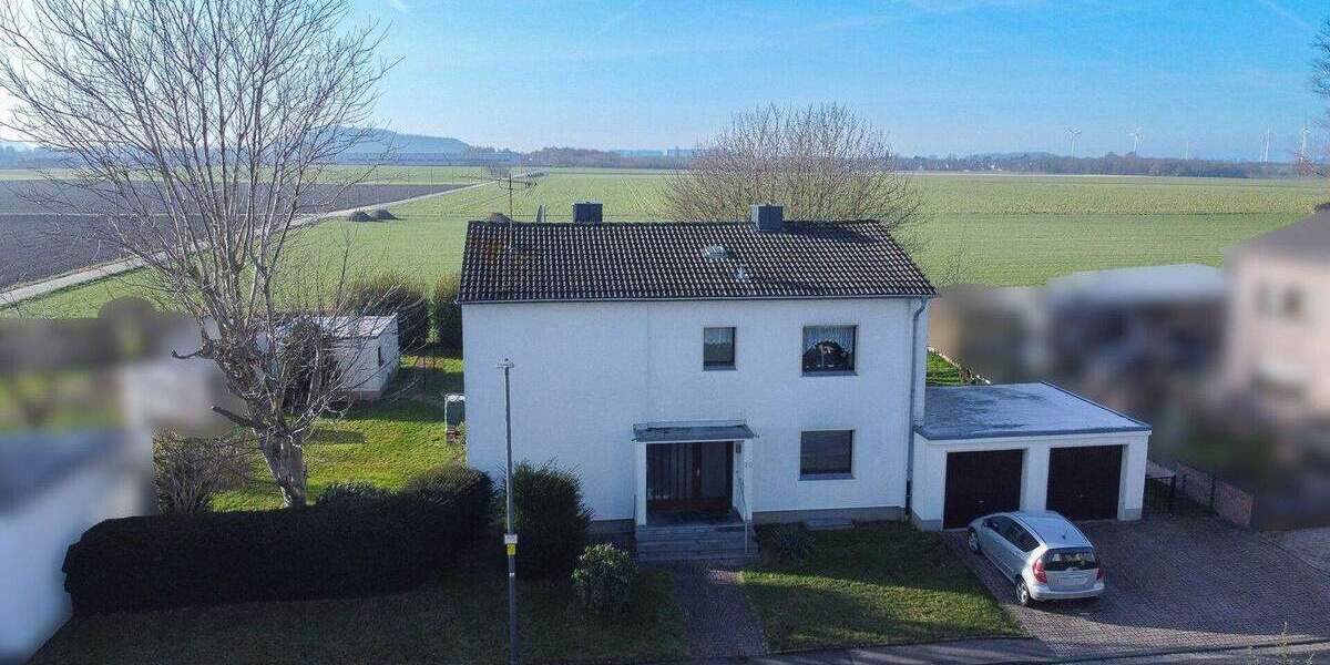 Mehrfamilienhaus, Wohnhaus Baesweiler / Loverich Loverich - 6 Zimmer, 143 m&sup2;, 379.000&euro; | Angebot:25687022