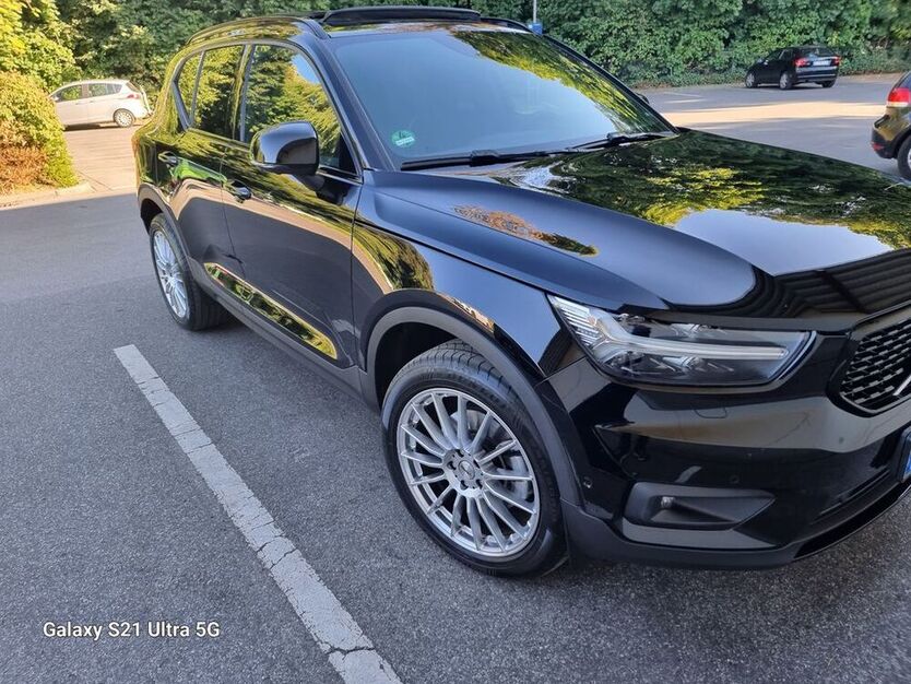 XC40