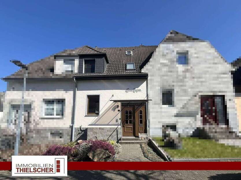 Haus zum Kaufen in Übach-Palenberg 149.000 € 101 m²