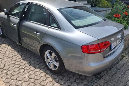 Audi A4 56.000 km 9.900 &euro; Langerwehe 52379
