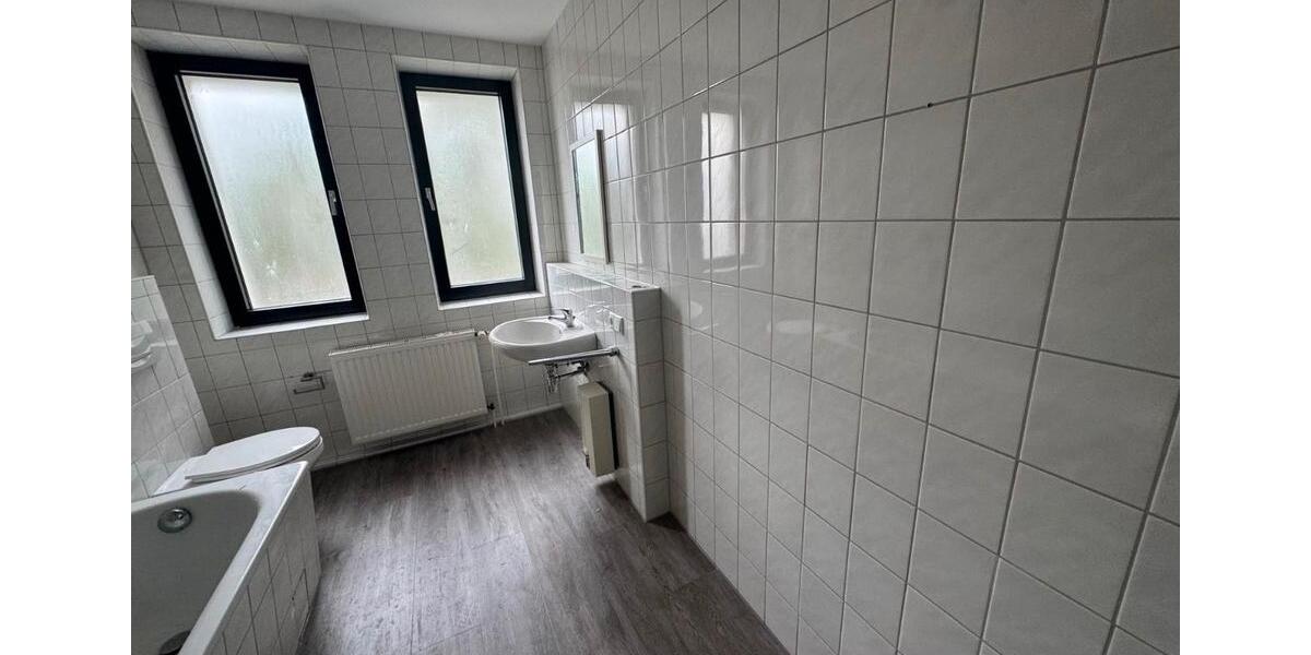 Etagenwohnung Baesweiler - 2 Zimmer, 72 m&sup2;, 790&euro; | Angebot:26315016