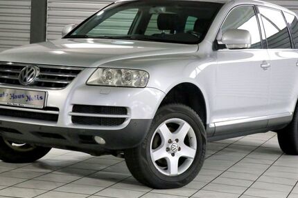 VW Touareg 322.500 km 5.780 &euro; Geilenkirchen 52511