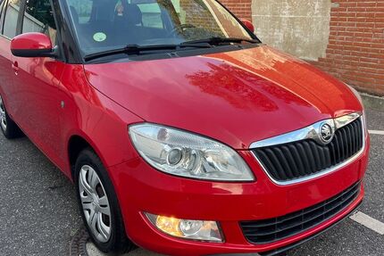 Skoda Fabia 278.000 km 2.350 € Aachen 52080