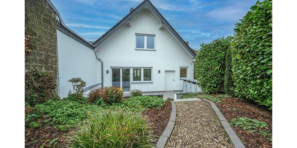 Einfamilienhaus Gangelt / Schierwaldenrath Schierwaldenrath - 4 Zimmer, 127 m&sup2;, 1.100&euro; | Angebot:25837749