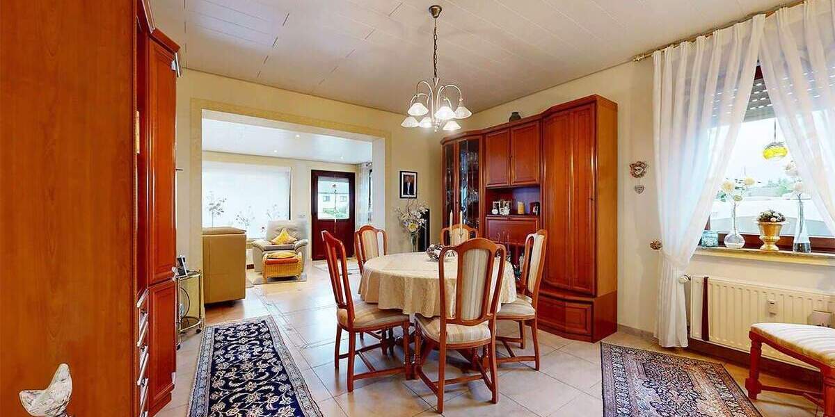 Mehrfamilienhaus, Wohnhaus Jülich Koslar - 425.000&euro; | Angebot:25818512