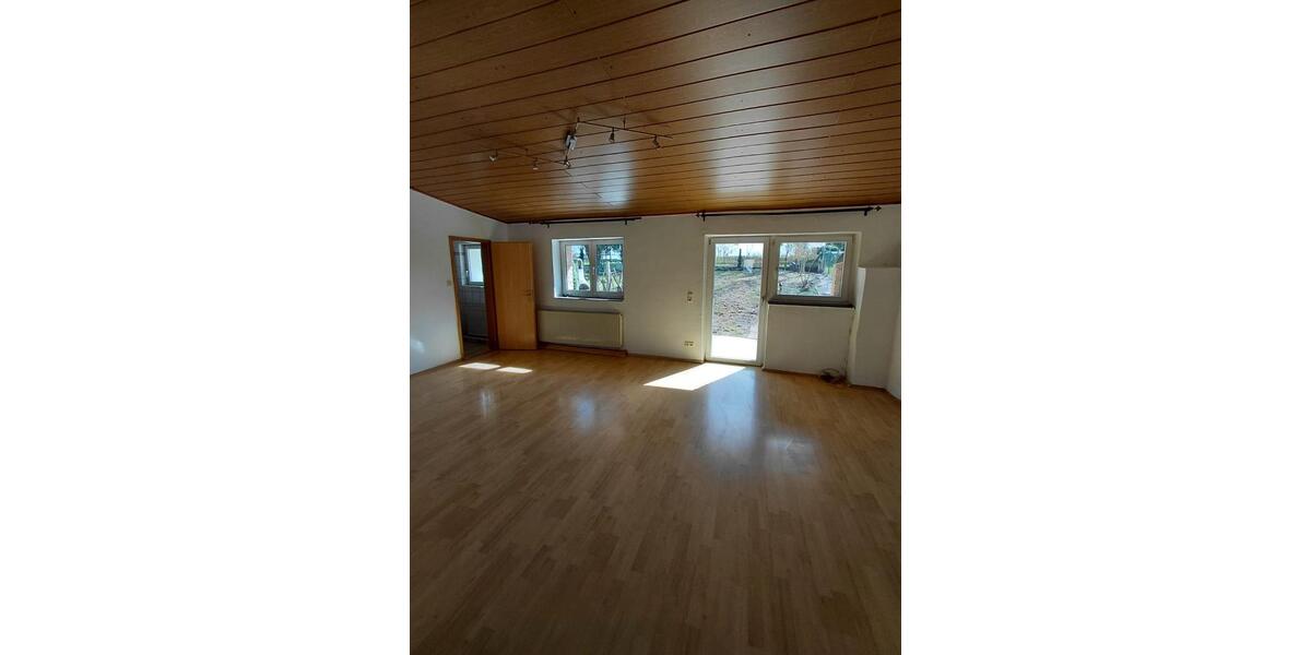 Einfamilienhaus Linnich - 6 Zimmer, 130 m&sup2;, 1.150&euro; | Angebot:25595847