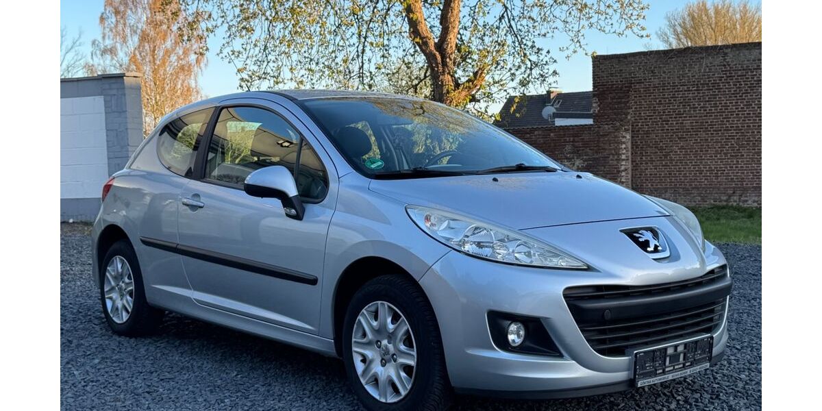 Peugeot 207 119.200 km 3.250 &euro; jülich 52428