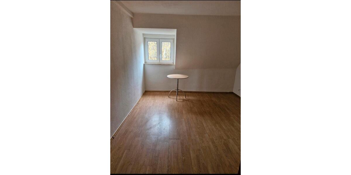 Dachgeschoßwohnung Aachen Aachen-Mitte - 3 Zimmer, 49 m&sup2;, 125.000&euro; | Angebot:26892897
