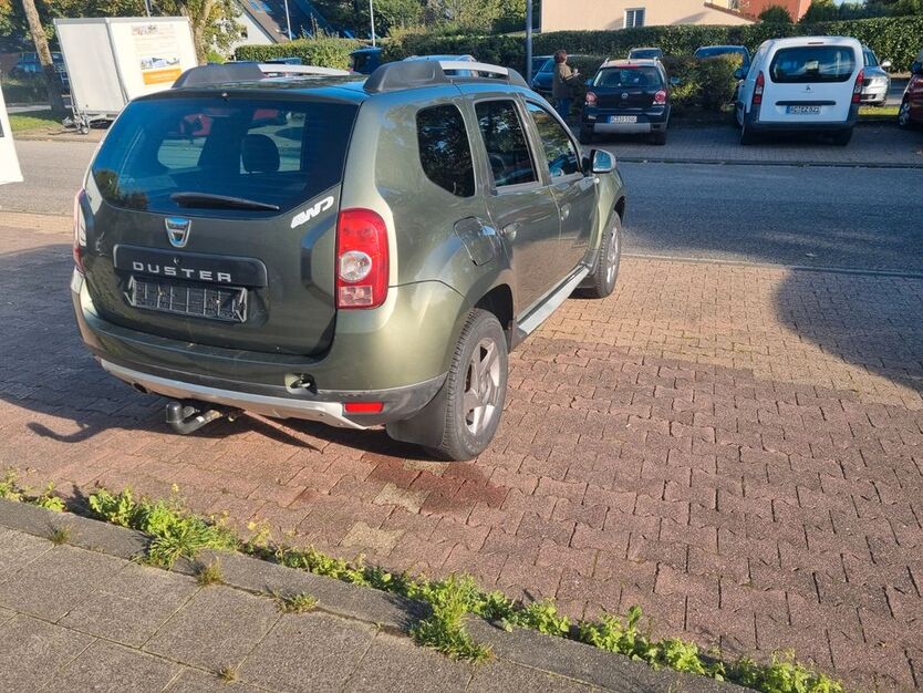 Dacia Duster 111.329 km 6.990 € Aachen 52078