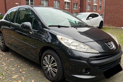 Peugeot 207 165.000 km 1.990 € Aachen 52068
