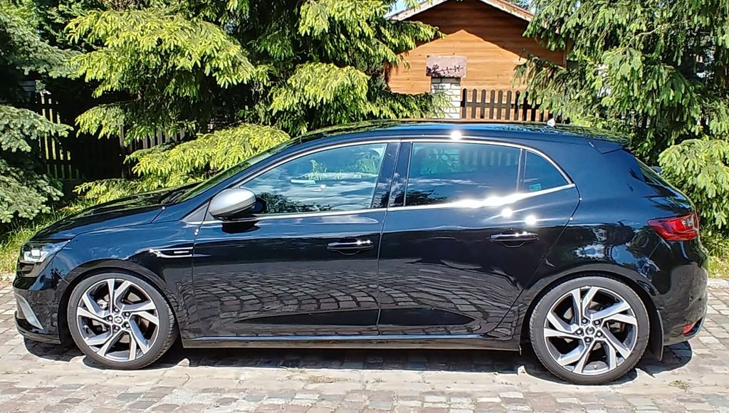 Renault Megane 76.070 km 16.100 &euro; Baesweiler 52499