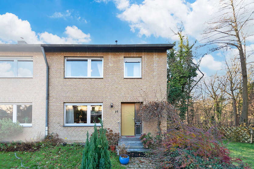 PHI AACHEN - Charmantes Wohnglück mit Sonnengarten und Garage in idyllischer Randlage von Stolberg!