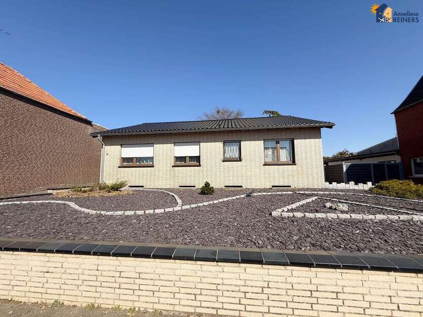 Haus zum Kaufen in Heinsberg 289.000 € 132.24 m²
