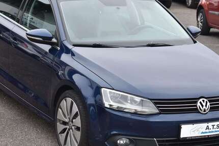 VW Jetta 220.000 km 7.990 € Hückelhoven 41836