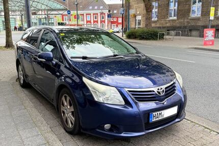 Toyota Avensis 310.000 km 3.500 &euro; Düren 52355