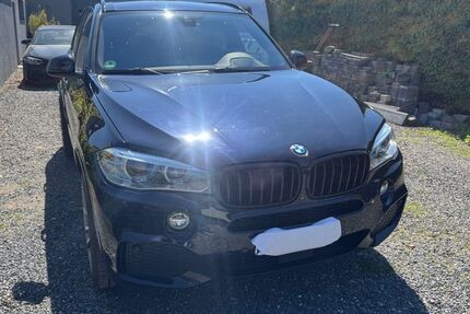 BMW X5 158.500 km 29.990 &euro; Aachen 52072
