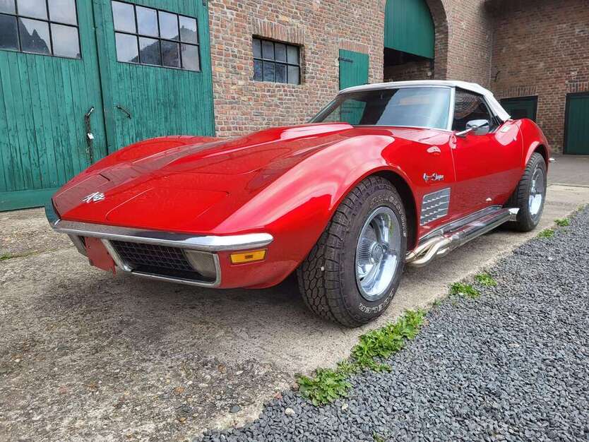 Corvette C3 107.000 km 48.500 € Linnich-Körrenzig 52441