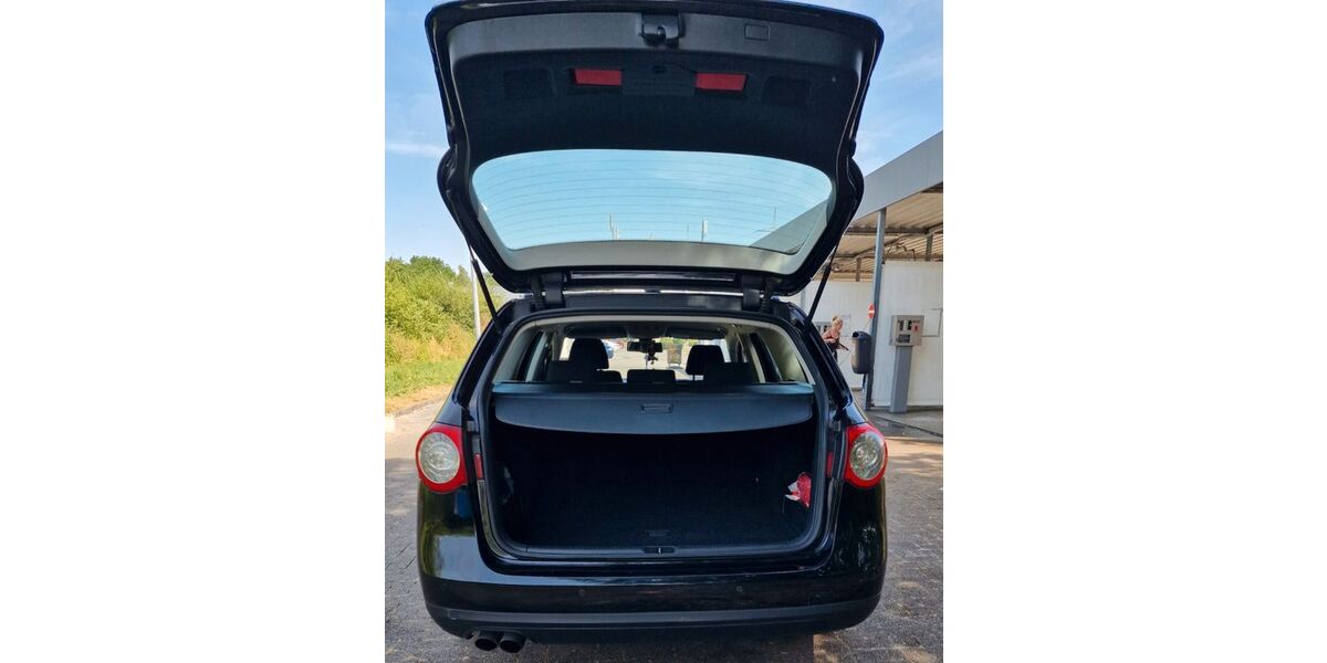 VW Passat 283.000 km 8.100 &euro; Aachen 52078