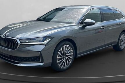 Skoda Superb 10.000 km 44.990 &euro; Aachen 52068