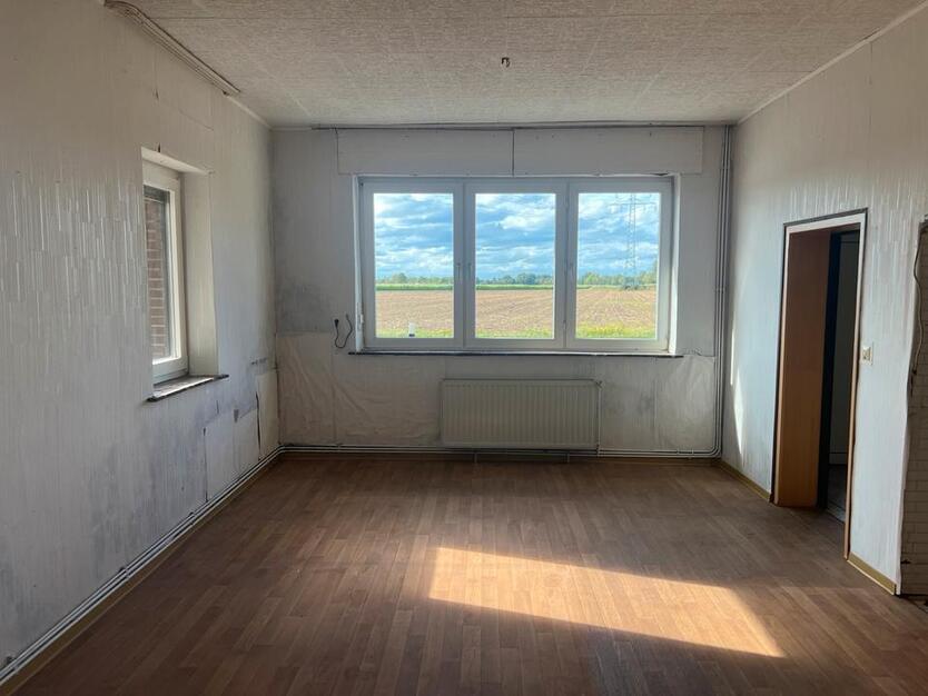 Großzügiges Haus mit vielen Mögl. in idyll. Lage zu vermieten