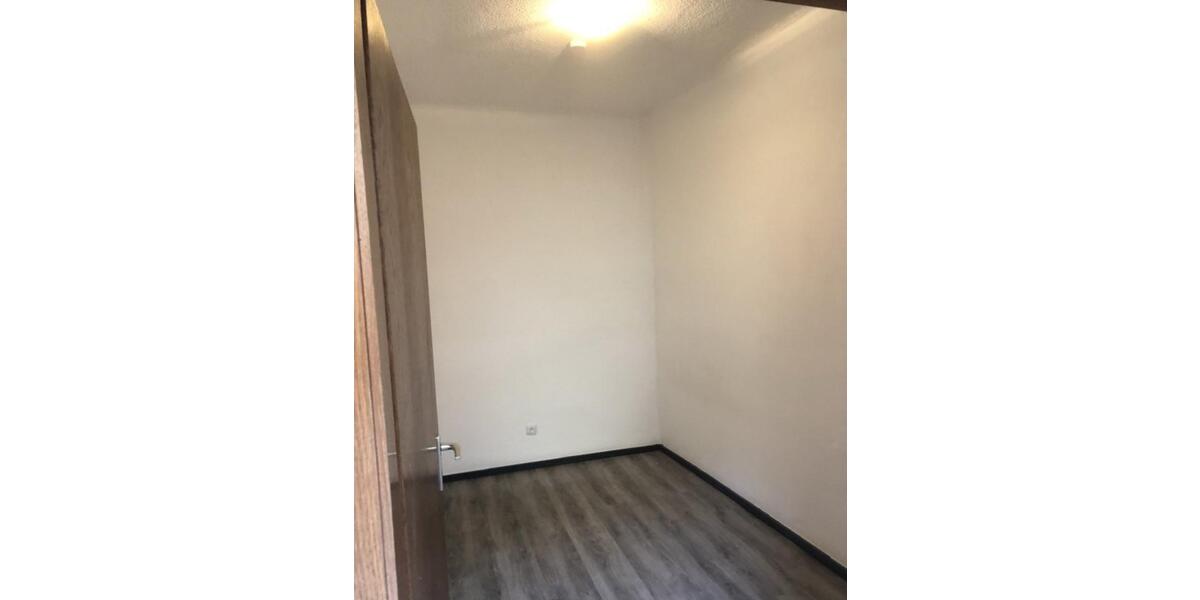 Erdgeschoßwohnung Alsdorf - 4 Zimmer, 86 m&sup2;, 700&euro; | Angebot:25723638