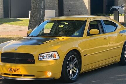 Dodge Charger 90.000 km 16.500 € Selfkant 52538