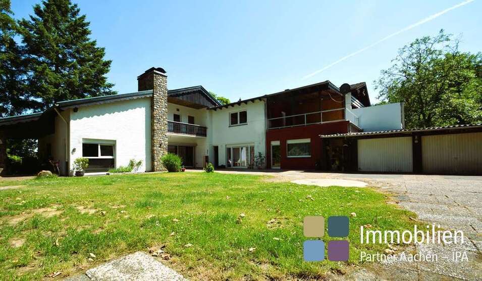 Haus zum Kaufen in Übach-Palenberg Marienberg 449.000 € 227 m²